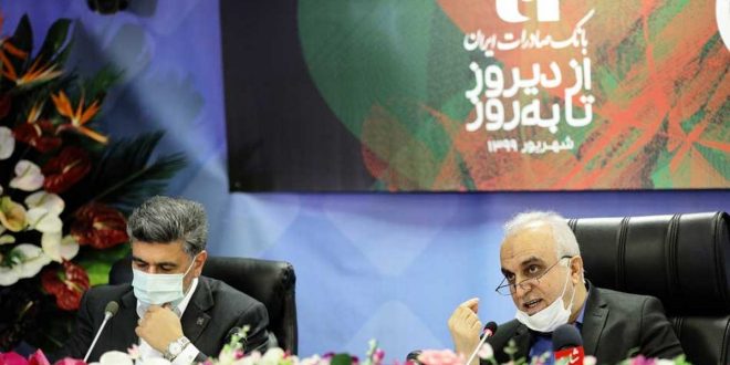 وزیر امور اقتصادی و دارایی در مراسم رونمایی از سامانه شمس و چهار طرح اعتباری جدید بانک صادرات ایران