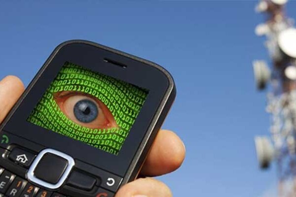 برنامه آمریکا برای جاسوسی داده از گوشیهای موبایل