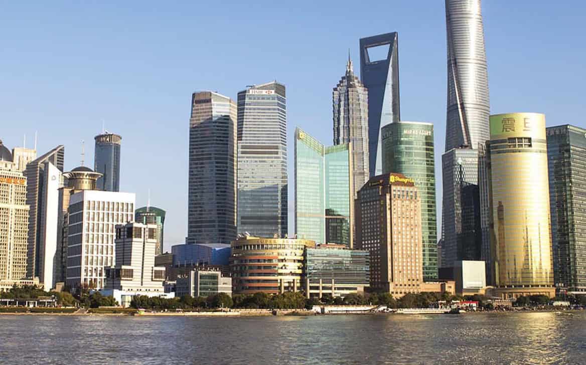 حرکت نظام بانکی و تولید با پیوستن به شانگهای تحقق یافت
