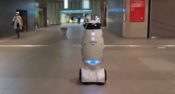 ربات عجیب نگهبان ژاپنی امنیت را برقرار می‌کند