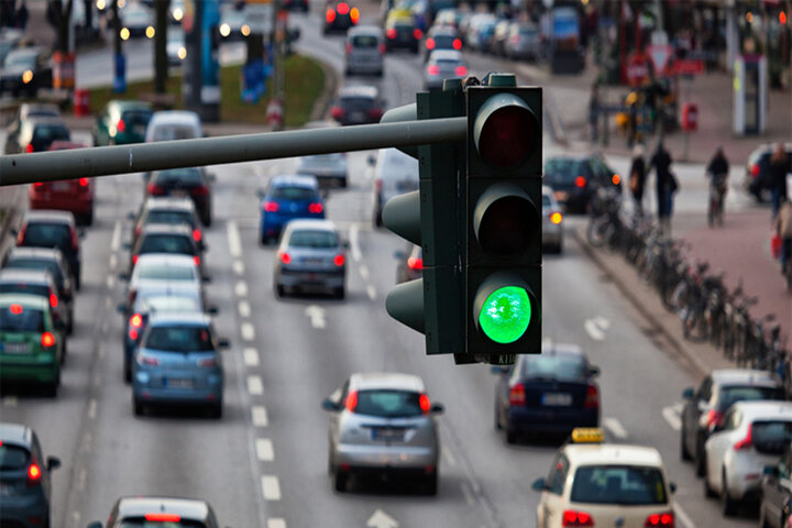 کارآمدترین استراتژی‌های شهرهای هوشمند برای کاهش ترافیک