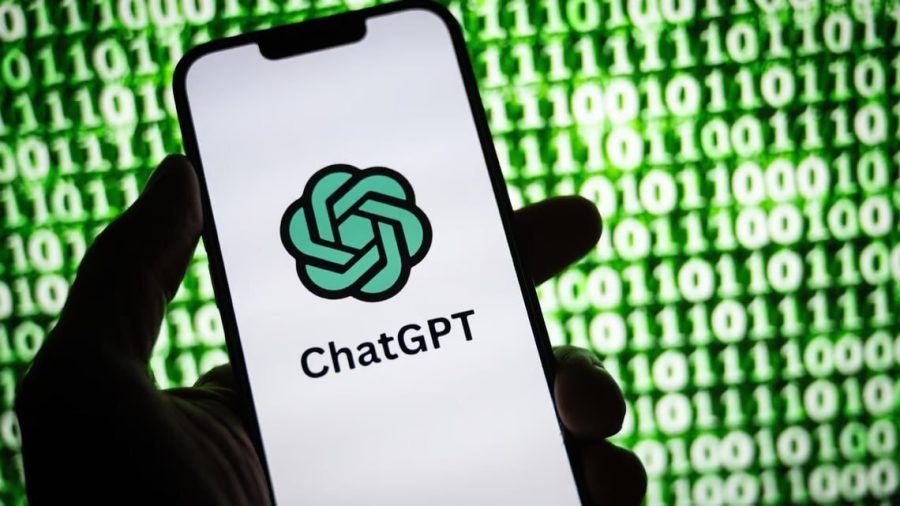 اولین سال تولد ChatGPT، تاثیر این هوش مصنوعی بر صنایع مختلف