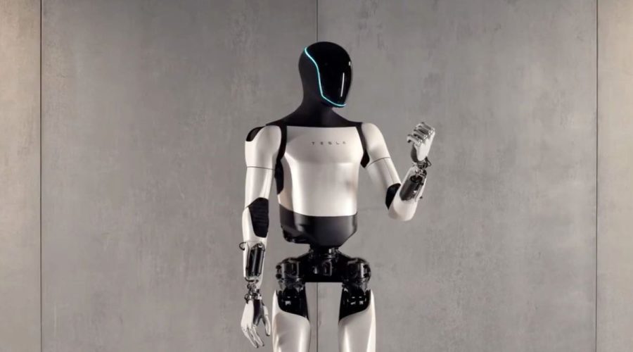 شرکت تسلا از نسل دوم ربات انسان‌نمای «آپتیموس» رونمایی کرد