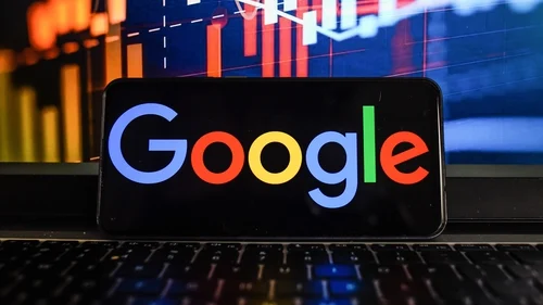 گوگل هوش مصنوعی را جایگزین کارکنان خود می‌کند